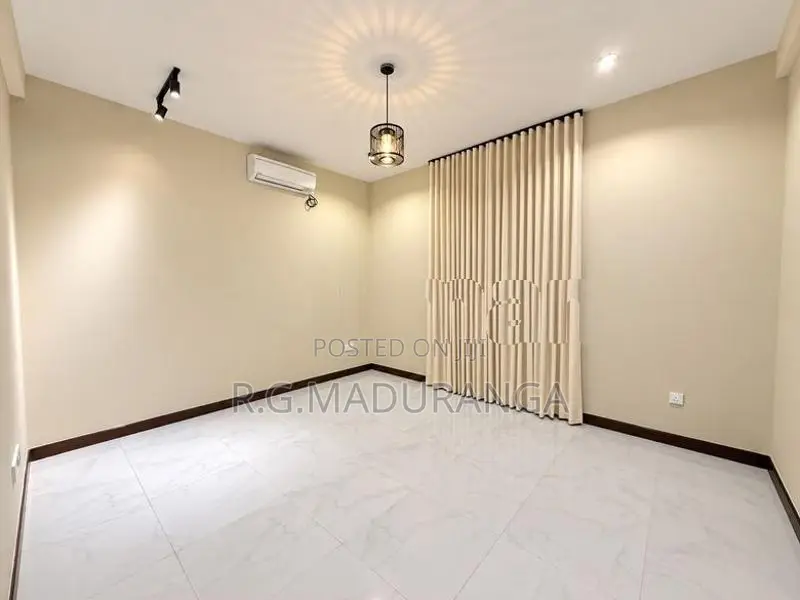 Brand New Ground Floor Studio-Type Annex – Pannipitiya