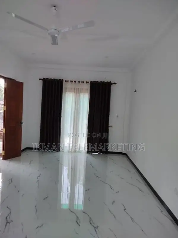 Newly Built House for Rent in Godagama