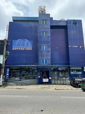 Prime Commercial Building for Rent – Boralesgamuwa Junction