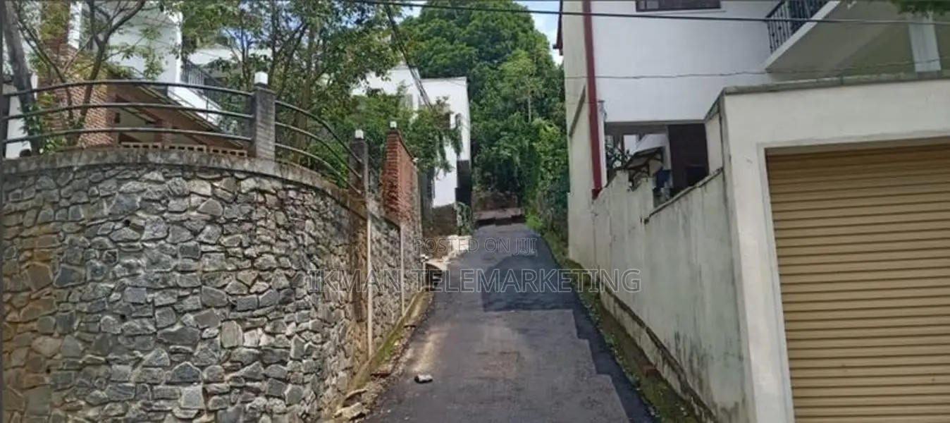 Land for Sale – Peradeniya, Landy Road