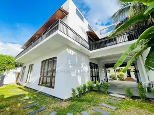 Brand New 5BR House on 11 Perches – Mount Lavinia