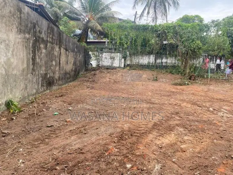 High Residential Land for Sale Boralasgamuwa