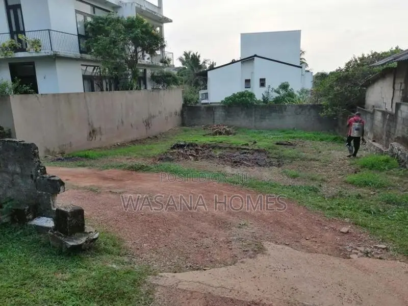 High Residential Land for Sale Talawathugoda Junction
