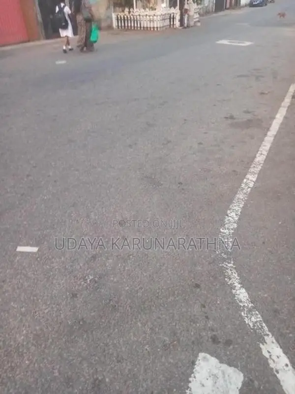 Land for Sale Meethotamulla