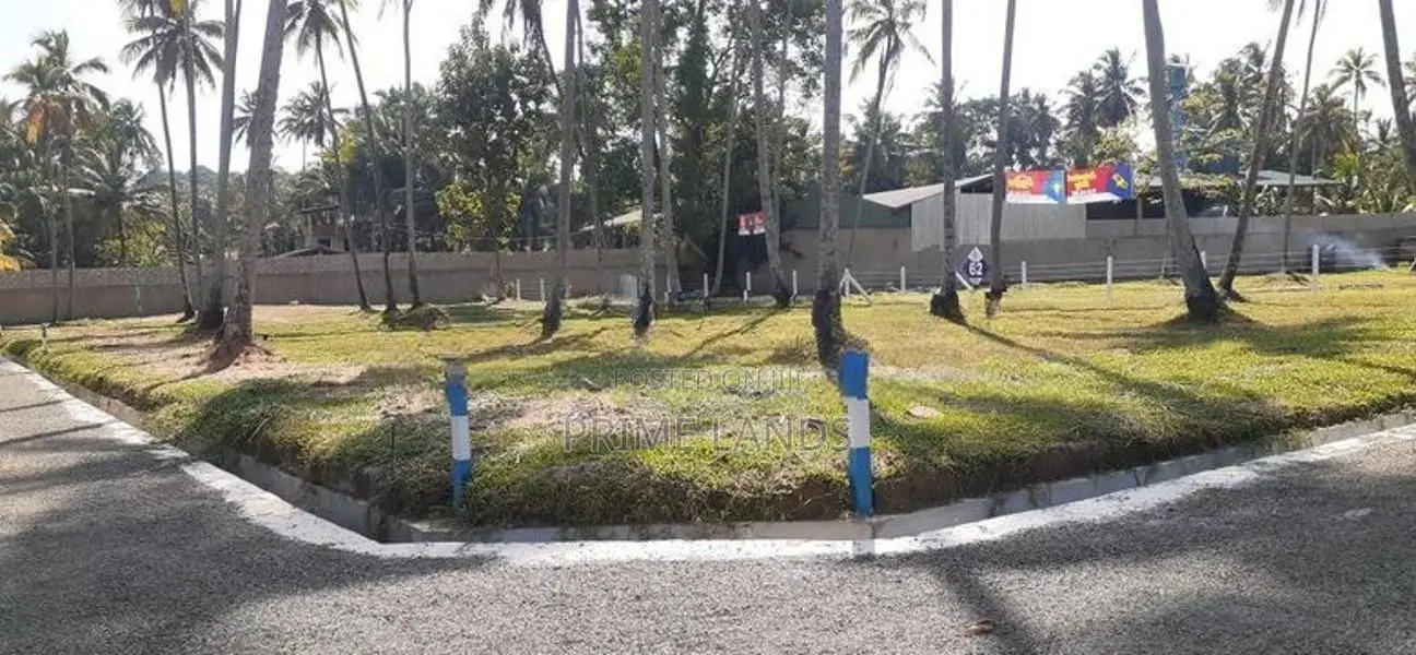 කුරුණෑගල පුත්තලම් පාරෙන් පදිංචියට ඉඩමක්