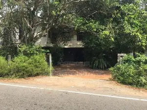 62.2 Perches Land with 2 Story House for Sale Dehiwala