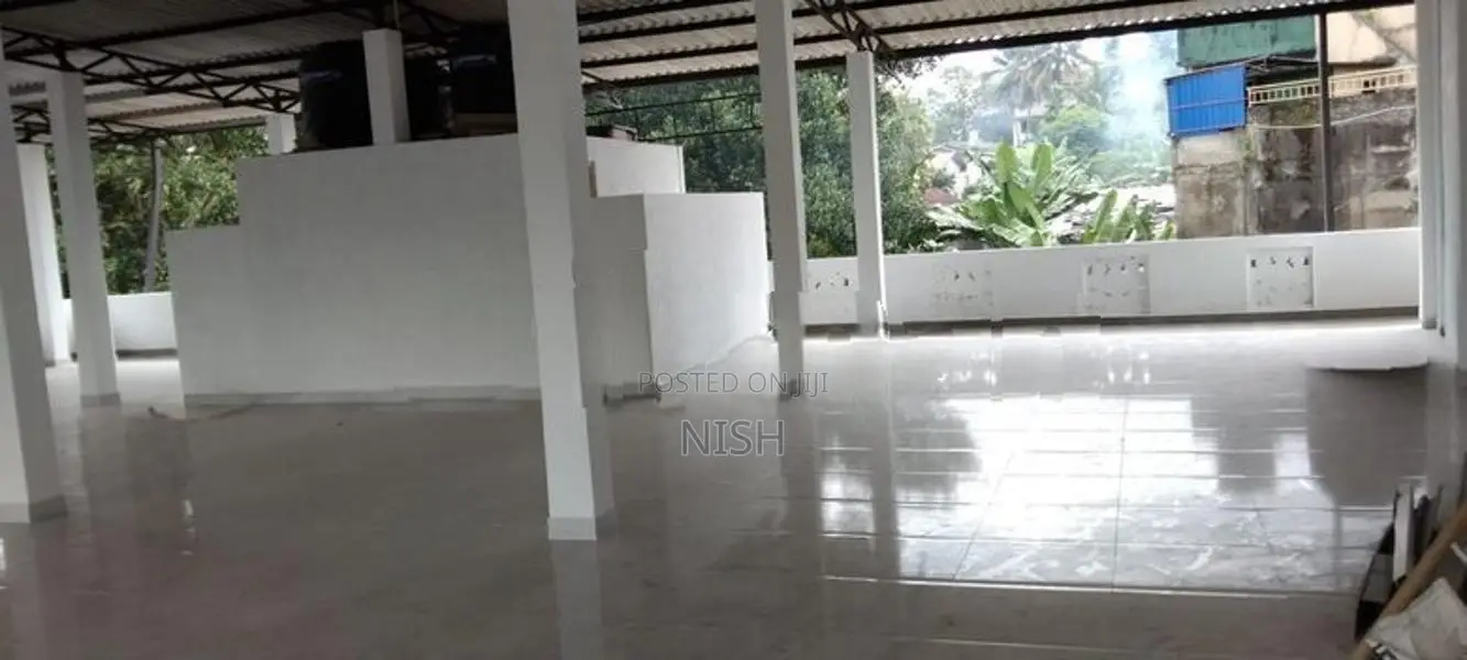 Commercial Building Space For Rent, New Kandy Road, Waduwegama