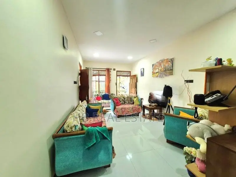 Almost Brand New Single Story House For Sale Kahathuduwa