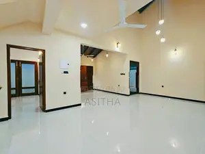 Beautiful Two Story House Koswaththa