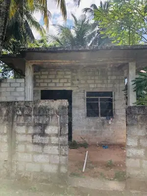 Residential land for sale yakkala Idigolla