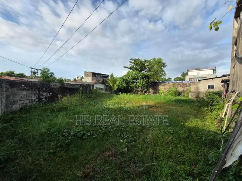 18.40 Perches Residential Bare Land for Sale