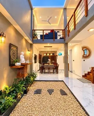 පිලියන්දල ටවුමෙන් ගෘහ භාණ්ඩ සමඟ සුකෝපබෝගී තෙමහල් නිවසක් විකිනීමට
