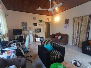 Near Piliyandala Town 10 Perches House for Sale