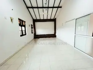 5-Bedroom Luxury House for Rent – Piliyandala
