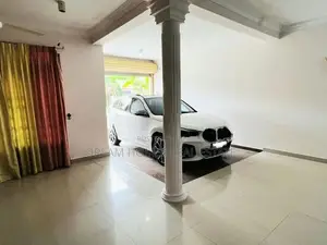 5-Bedroom Luxury House for Rent – Piliyandala