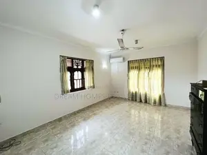 5-Bedroom Luxury House for Rent – Piliyandala