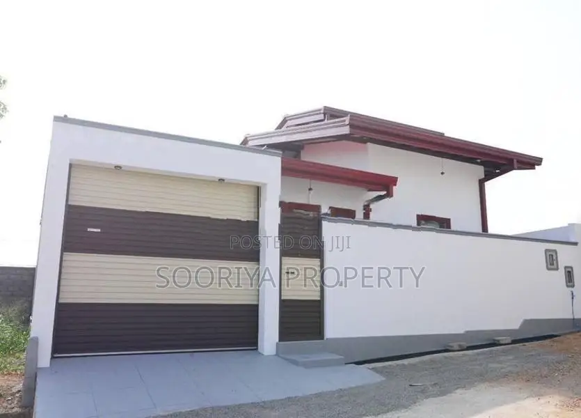 Luxury Brand New House for Sale in Piliyandala
