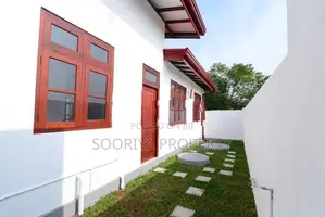 Luxury Brand New House for Sale in Piliyandala