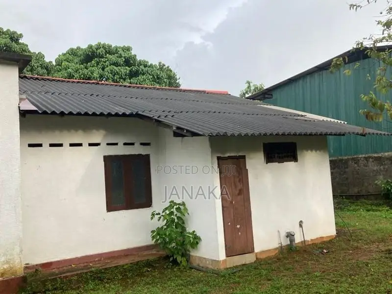House with Land for Sale - Homagama