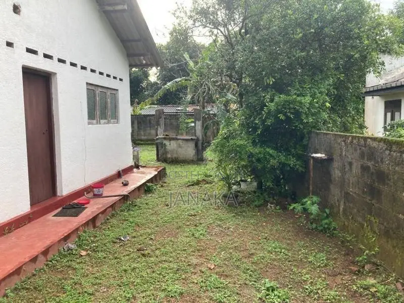 House with Land for Sale - Homagama