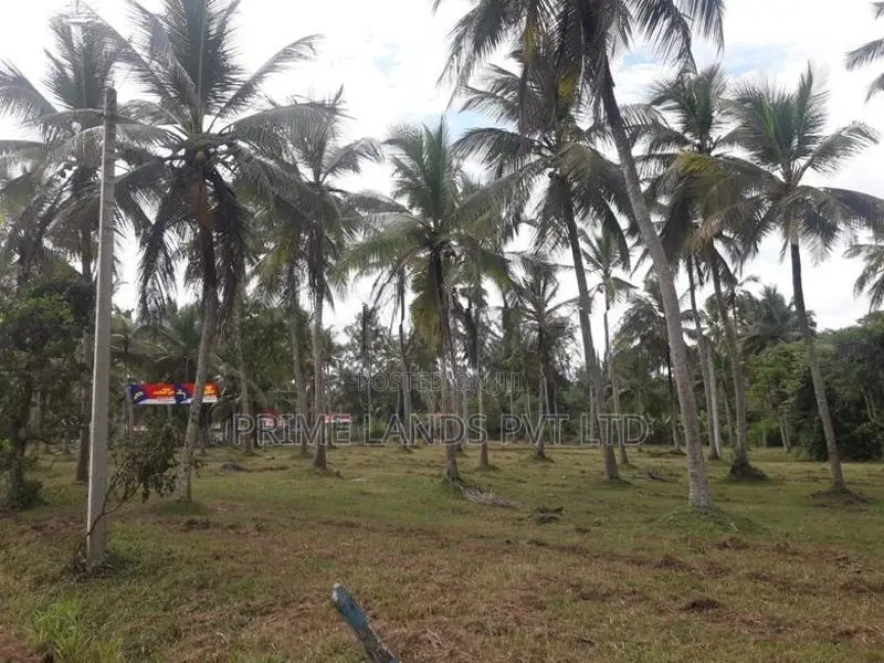 කුලියාපිටිය බොවත්ත ප්‍රධාන පාරෙන් ඉඩමක් විකිණීමට