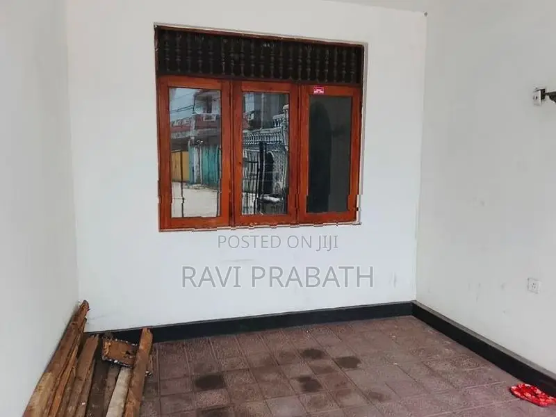 House for Sale in Colombo 08