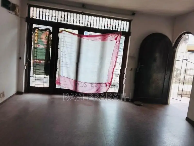 House for Sale in Colombo 08