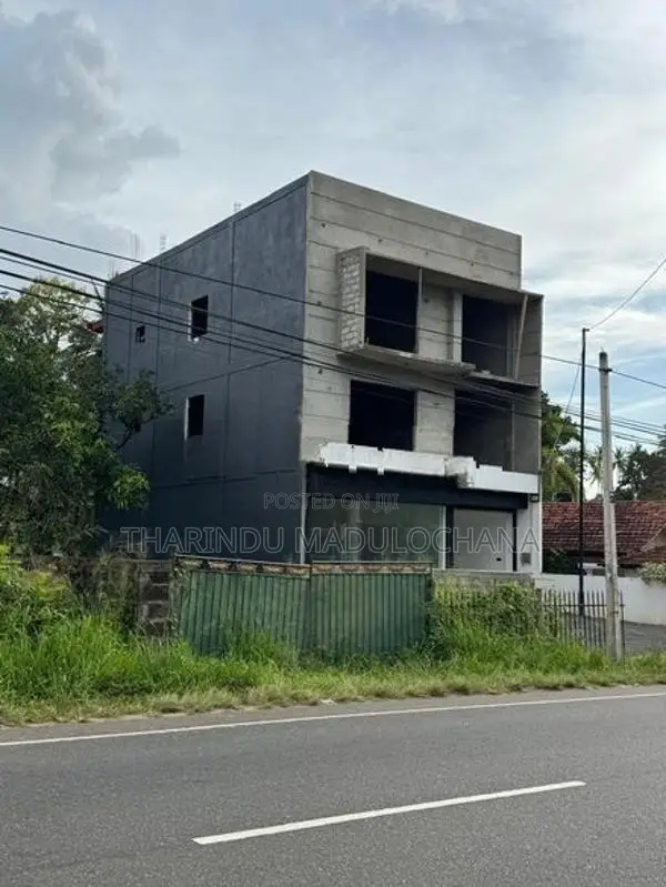 Commercial Space For Rent Kurunegala