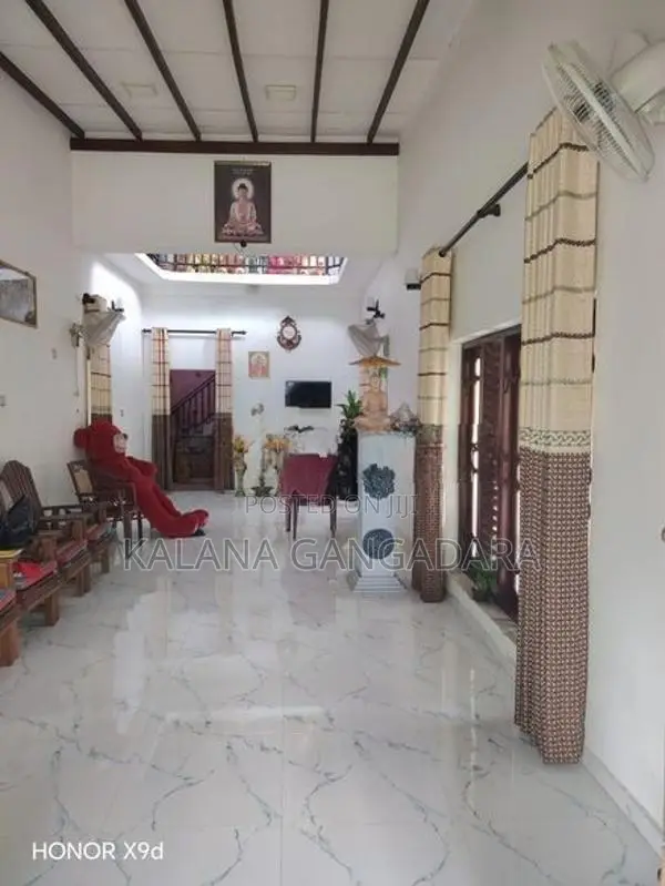 House for Sale Athurugiriya