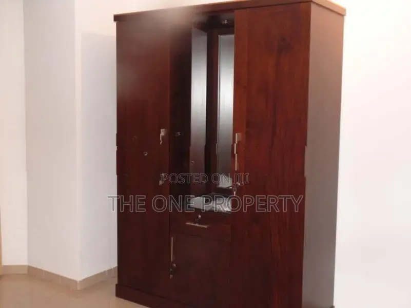 Ground floor 3 bedroom house for rent - Colombo 4