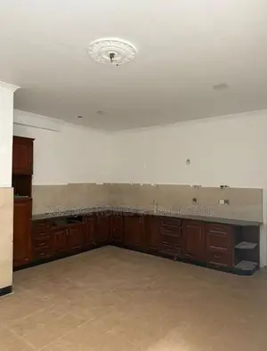 9 Bedroom Villa for Rent-Colombo 15