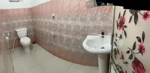 6 Bedroom House for Rent at Colombo 5