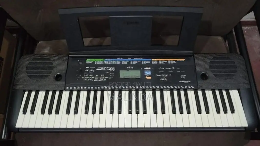 Yamaha PSR E253 KEYBOARD