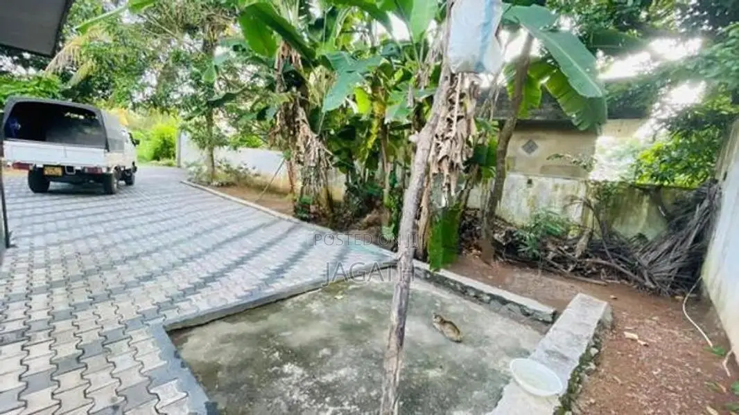 Single Story Solid House for Sale in Piliyandala Dampe