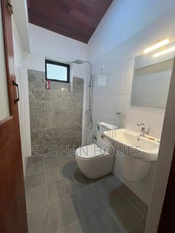 Two-Story House for Sale in Kapuwatta, Ja-Ela