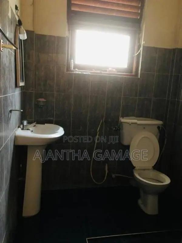 Fully Furnished Room for Rent- Battaramulla