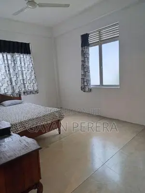 House For Rent In Nugegoda Embuldeniya - Upstairs