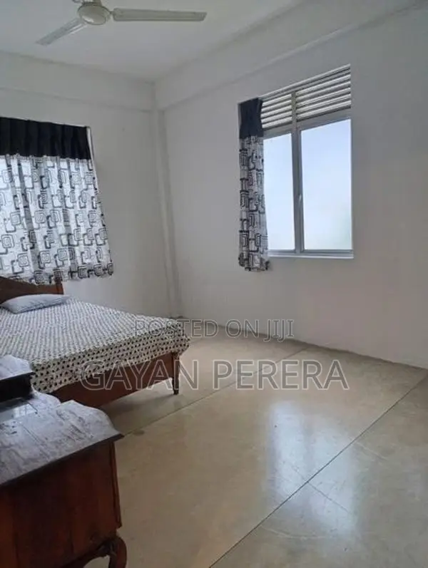 House For Rent In Nugegoda Embuldeniya - Upstairs