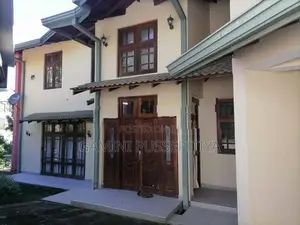 House For Sale in Hanthana