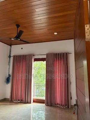 Upstairs Annex for Rent – Boralesgamuwa