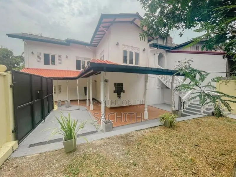 Recently Renovated Two Story House in Piliyandala for Sale
