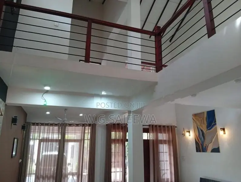 2storey House for sale seeduwa village