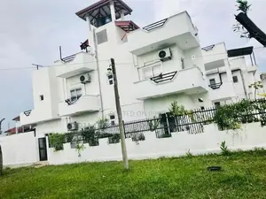 (KH504) Modern Luxury Three Storey house for sale in Negombo