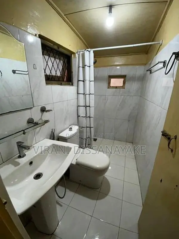 Annex For Rent In Ampitiya