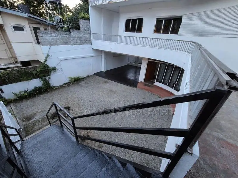 Versatile 1-Bedroom Office for Rent – Colombo 05
