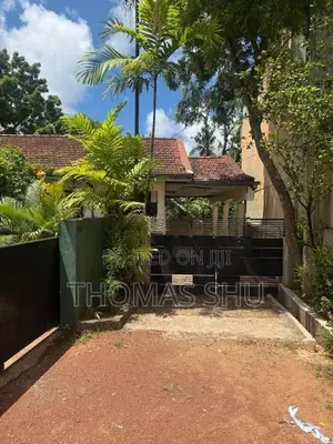 Spacious 5 Bedroom House for Sale Mirihana Nugegoda