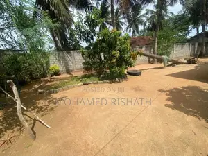 Land For Sale – Approx. 21.9 Perches Clear Deed Ideal House