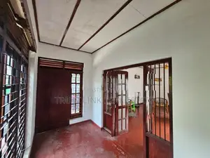Single-Story House For Sale In Kandana