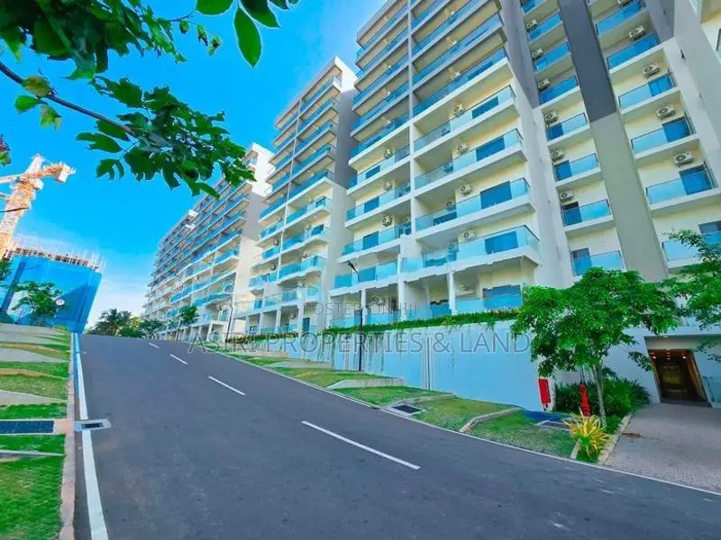 2 BR Canterbury Golf Lexus Apartment for sale Piliyandala Kahathuduwa
