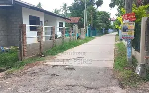 10 perches Land and one bedroom house for sale, 3rd Kurana,Negom.Gampa